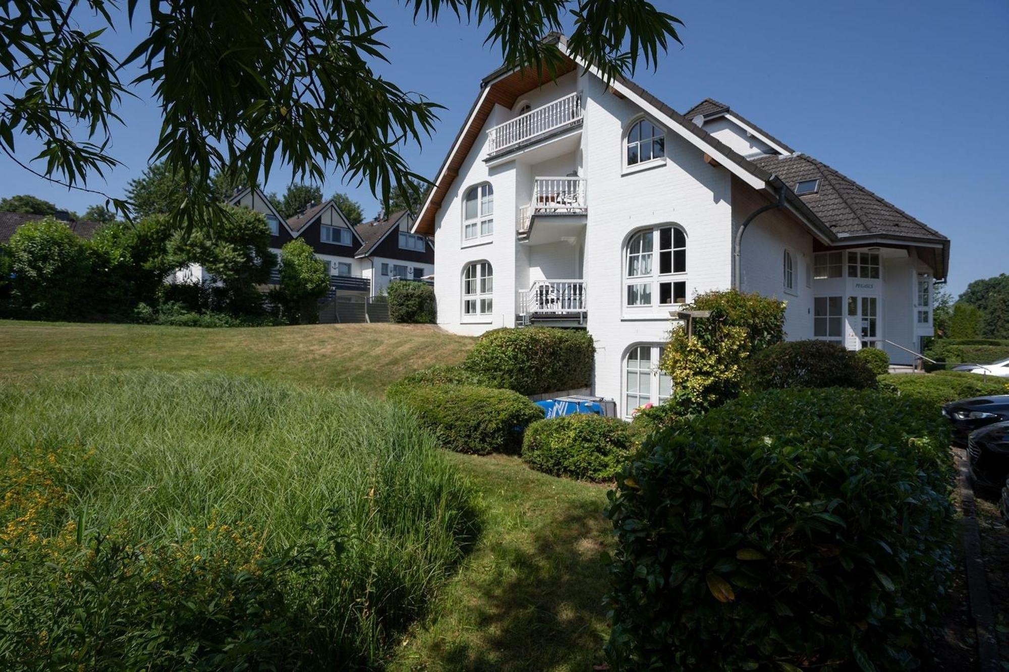 Haus Pegasus Auszeit Am Meer Scharbeutz Exterior photo